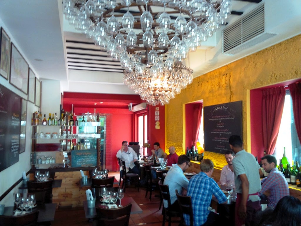 le_bistrot_du_sommelier_interior2