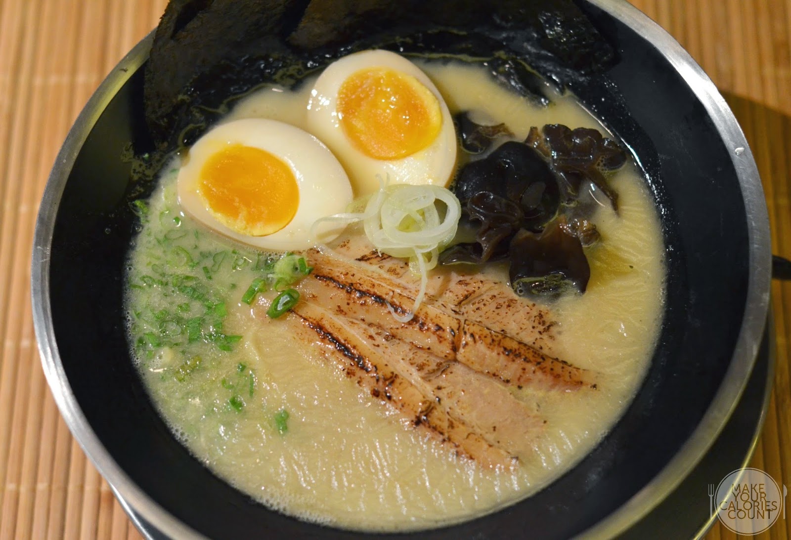 sanpoutei_sg_ramen3