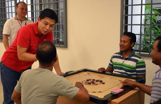 Tan_Chuan_Jin_carrom